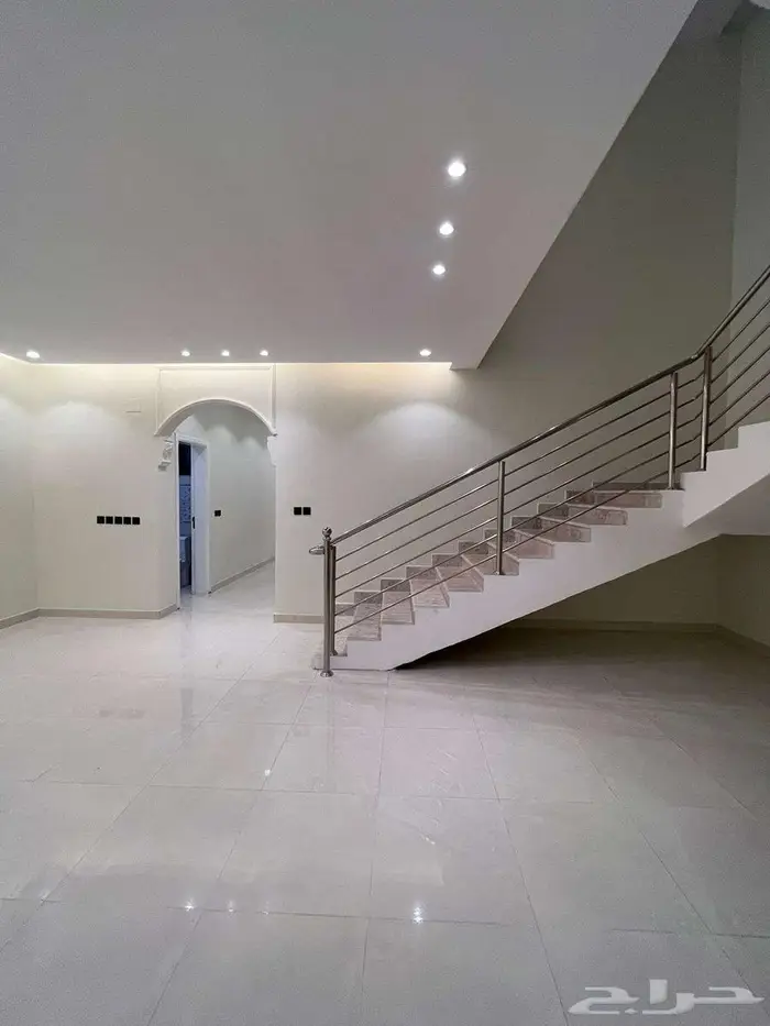 فيلا للايجار 4000ريال 0