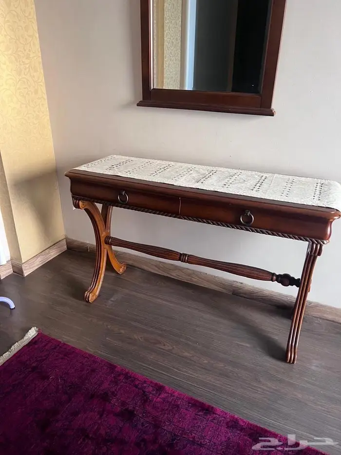 تسريحة و مرآة ستايل كلاسيكي 0