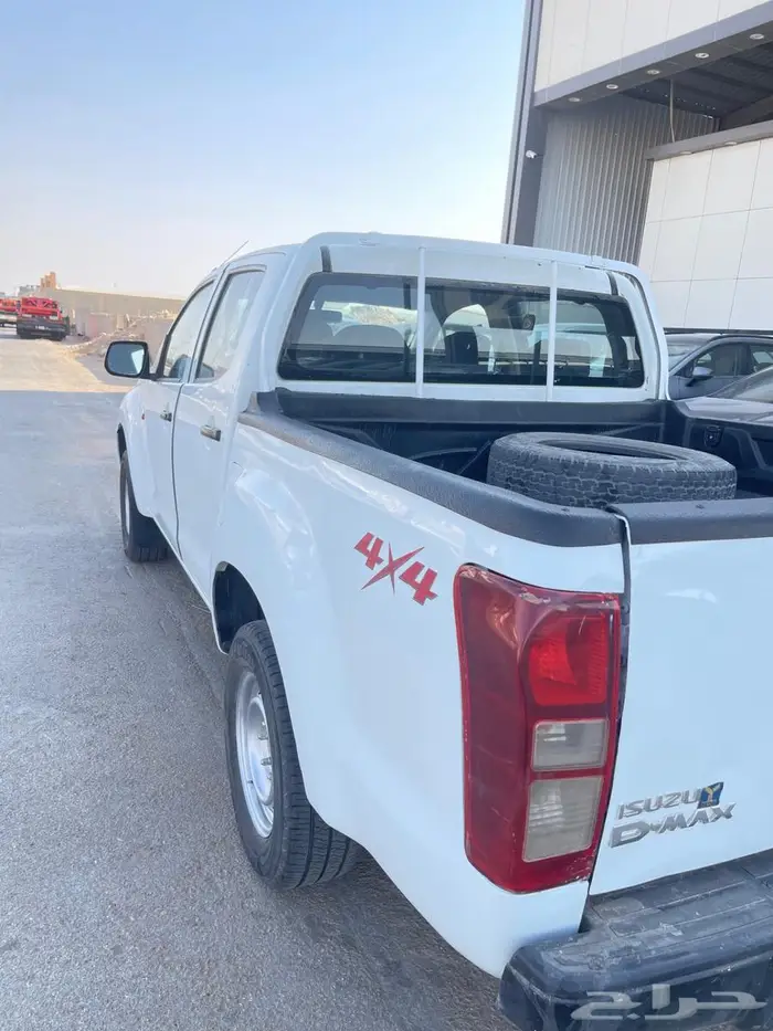 ايسوزو ديمكاس 2015 دبل للبيع ب 35000 3