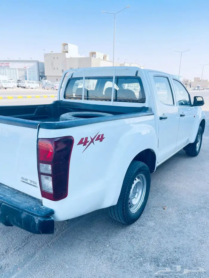 ايسوزو ديمكاس 2015 دبل للبيع ب 35000 4