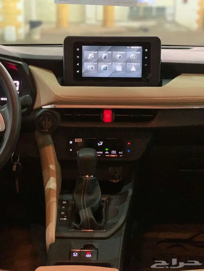 تويوتا يارس موديل 2023 نص فل 10