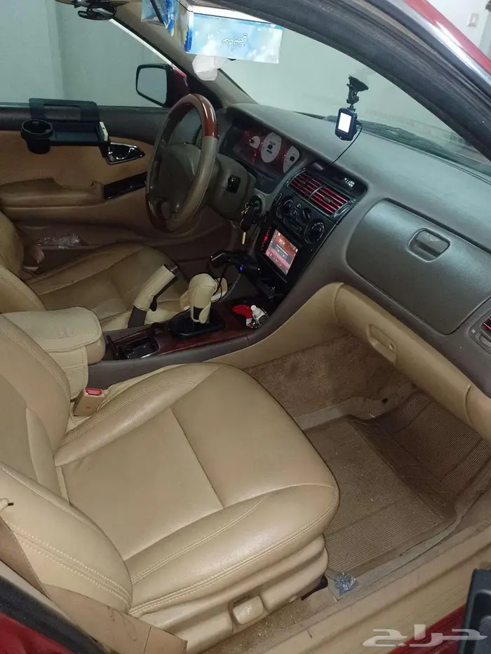 متسوبيشي ماجنا 15