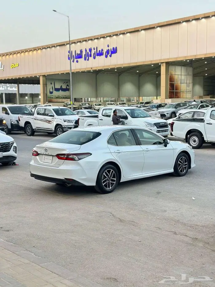 تويوتا كامري LE مطور 2023 3