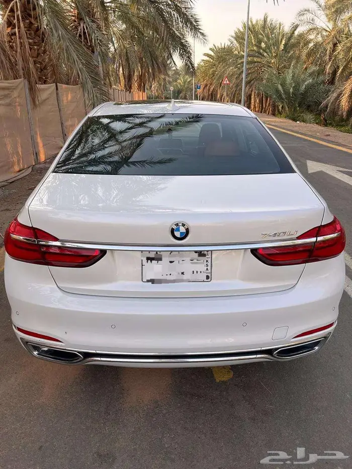 بي ام دبليو 740 LI موديل 2019 20
