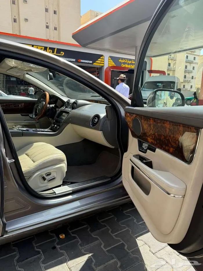 Jaguar XJL 2012 15