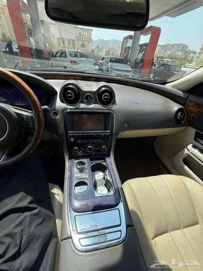 Jaguar XJL 2012 21