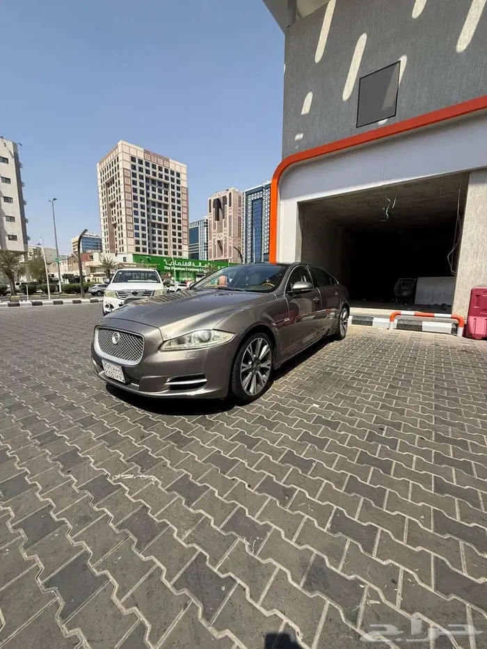 Jaguar XJL 2012 17