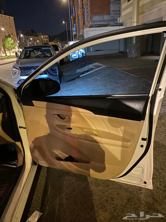 تويوتا يارس 5