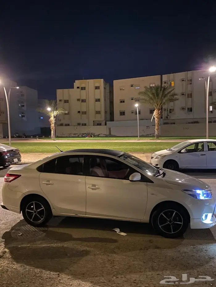 تويوتا يارس 8