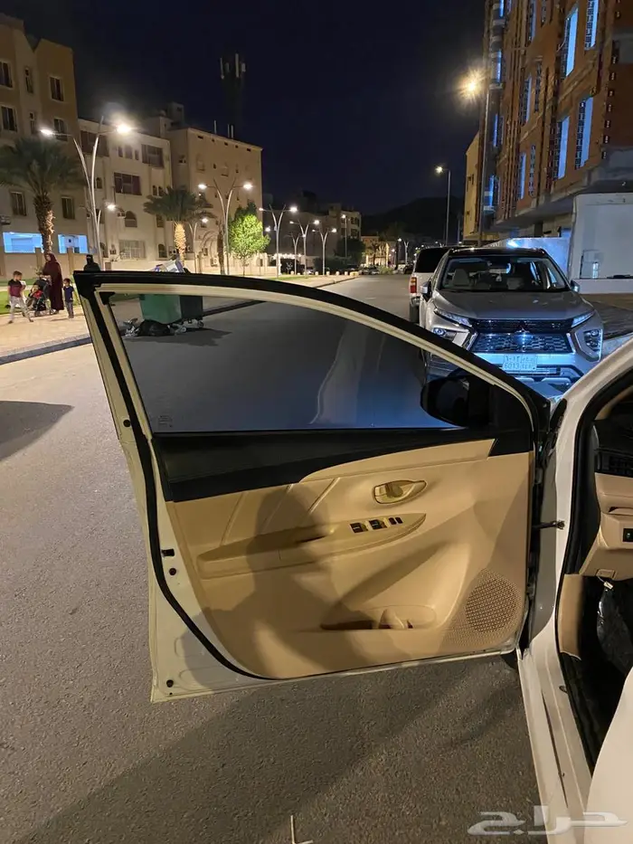 تويوتا يارس 12