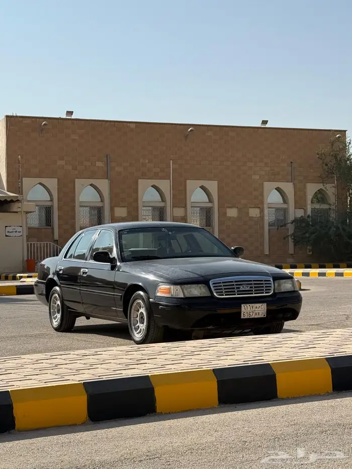 كراون فكتوريا 1999 4