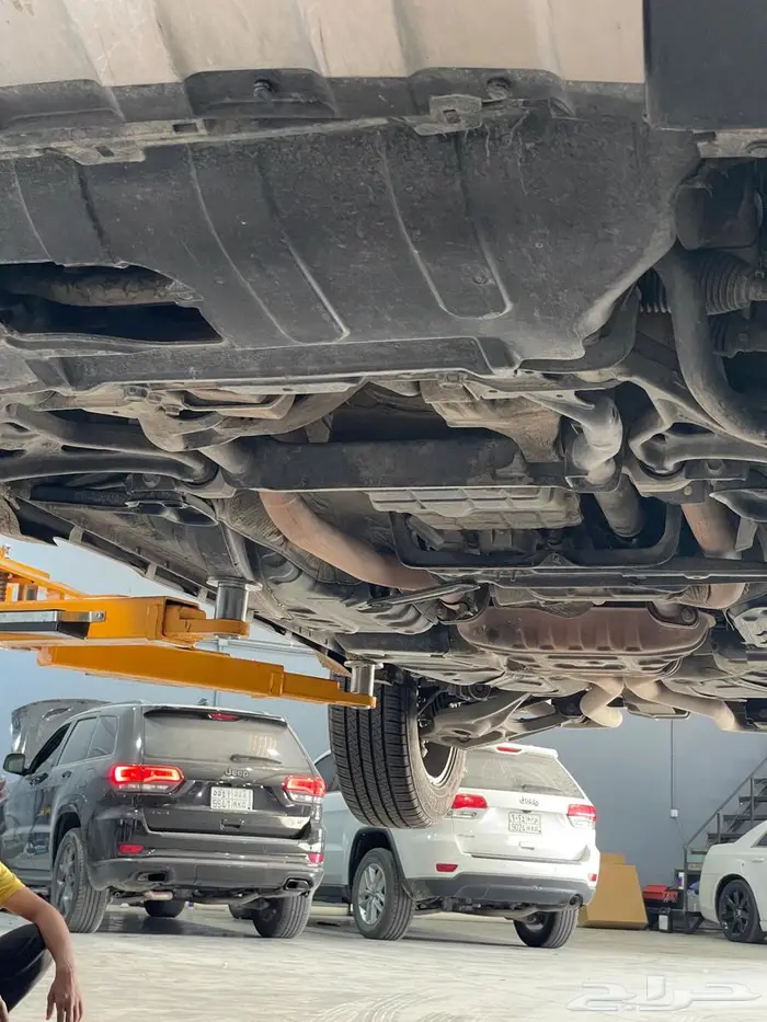 جراند شيروكي ليمتد 14