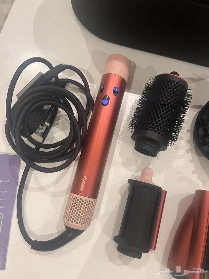 دايسون احد اصدار Dyson 1