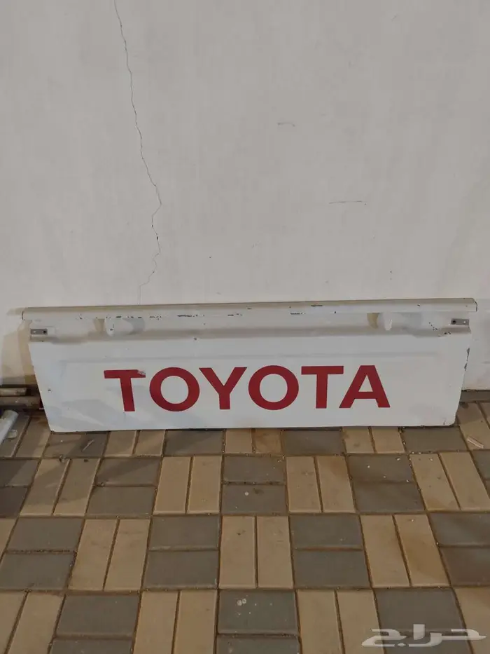 باب صندوق هايلوكس يابانيه 0