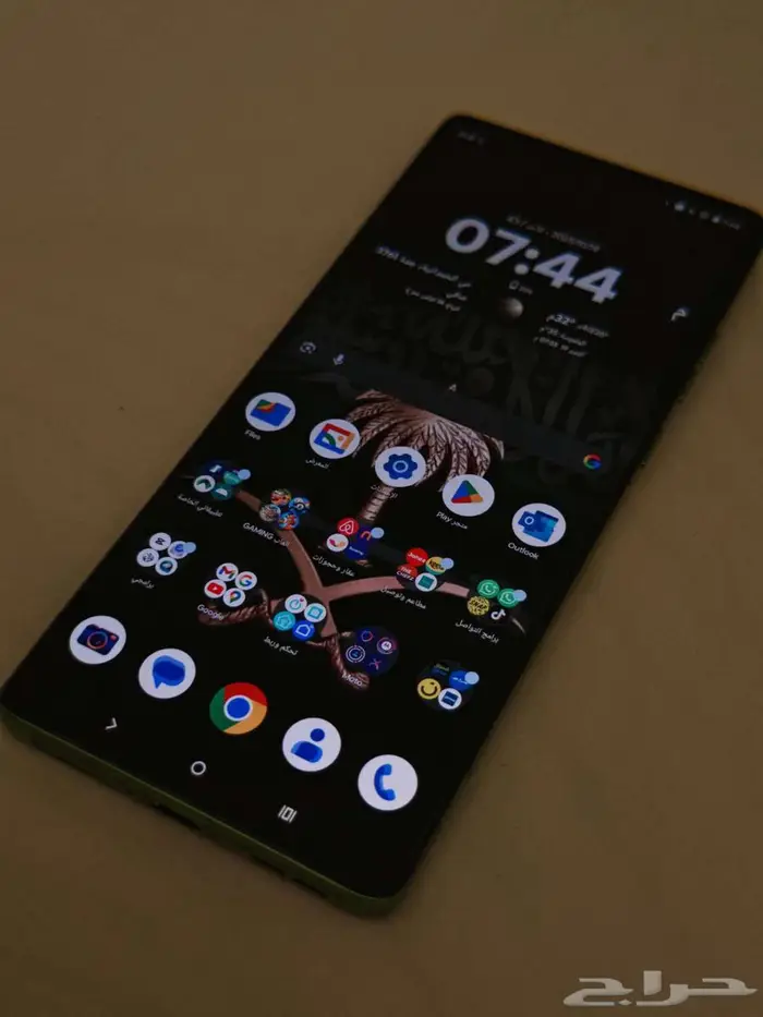 هاتف موتريلا بعدسات من sony 3