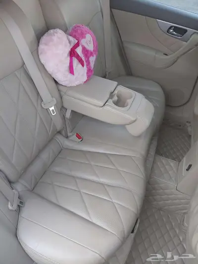 انفنتي 2016 سيارة قمة في النظافة index