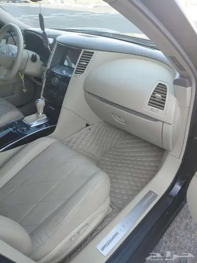 انفنتي 2016 سيارة قمة في النظافة index