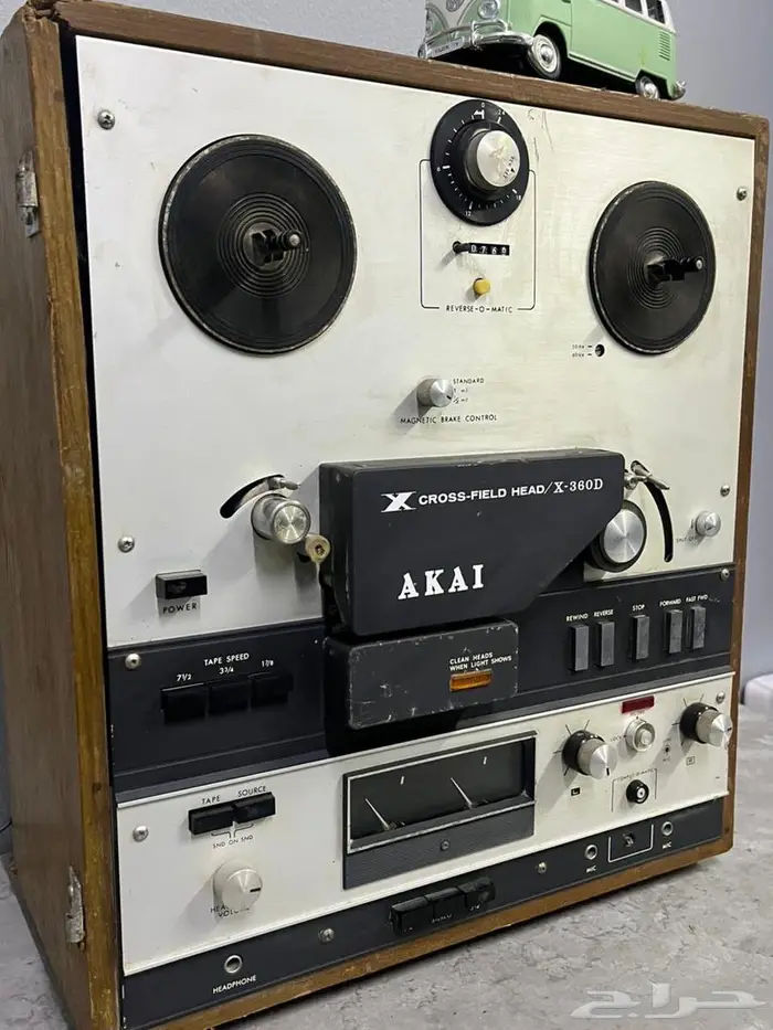 للبيع مسجل شركة Akai اليابانية بين عامي 1968 و 1971. 4