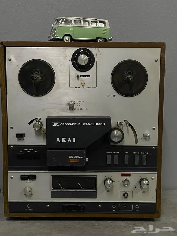 للبيع مسجل شركة Akai اليابانية بين عامي 1968 و 1971. 5