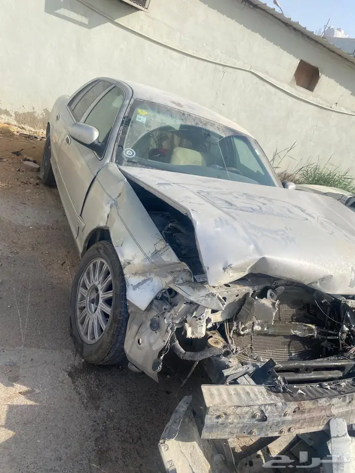 للبيع فورد ماركيز 2008 استخدم ولا تشليح السوم 3500 الف 5
