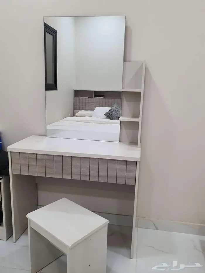 اثاث غرفة للنوم 1