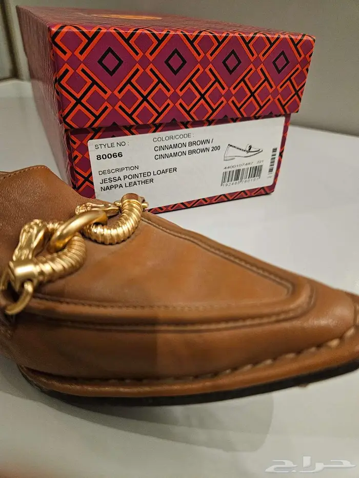 حذاء جلد ماركة توري بورش أصلي 2