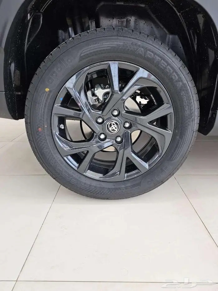 تويوتا اوربان GLX موديل 2026 5