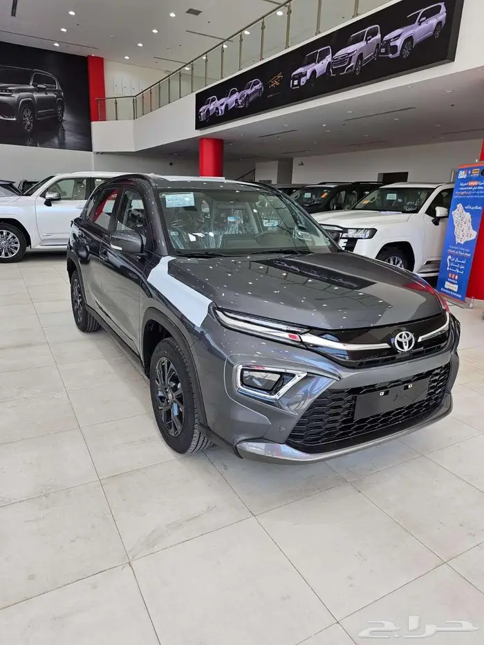 تويوتا اوربان GLX موديل 2026 1