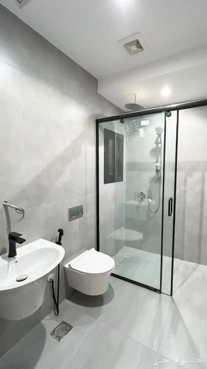 شقق فاخره وعصريه بمساحات جدا  رائعه تملكها الان 6