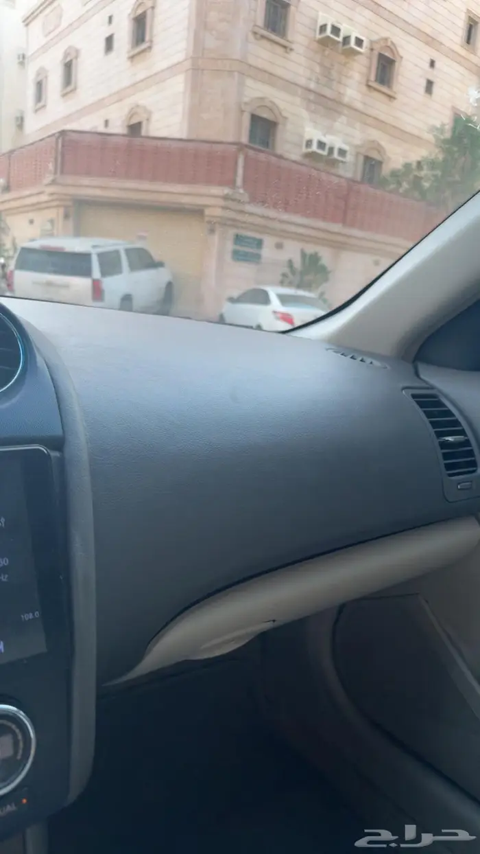 نيسان التيما 2010 نظيفة 16