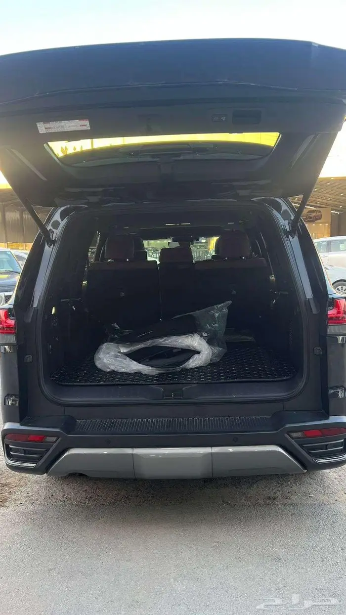 لكزس LX600 موديل 2025 - معرض خلف للسيارات 12