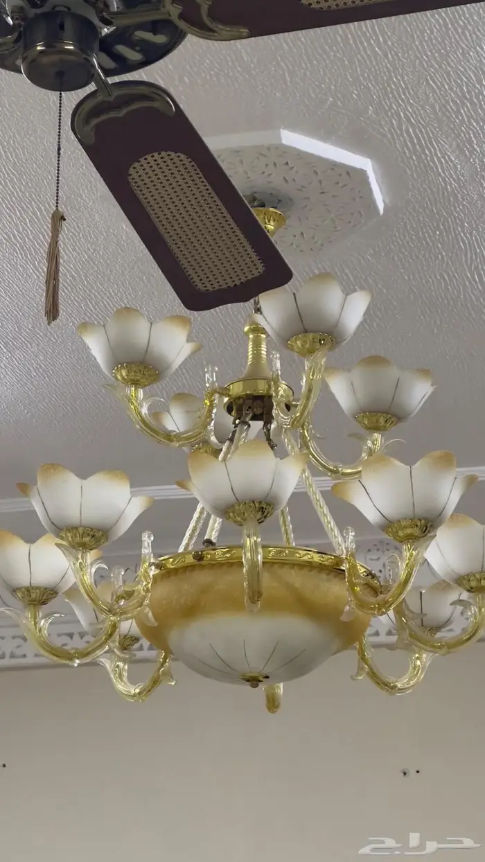 ثريا اثريه عتيقه 1