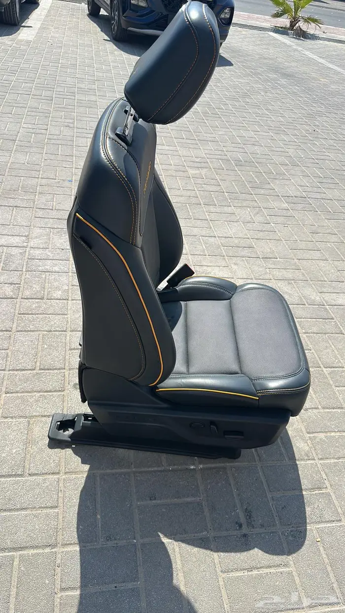 F150 مقاعد وكونسلت 4