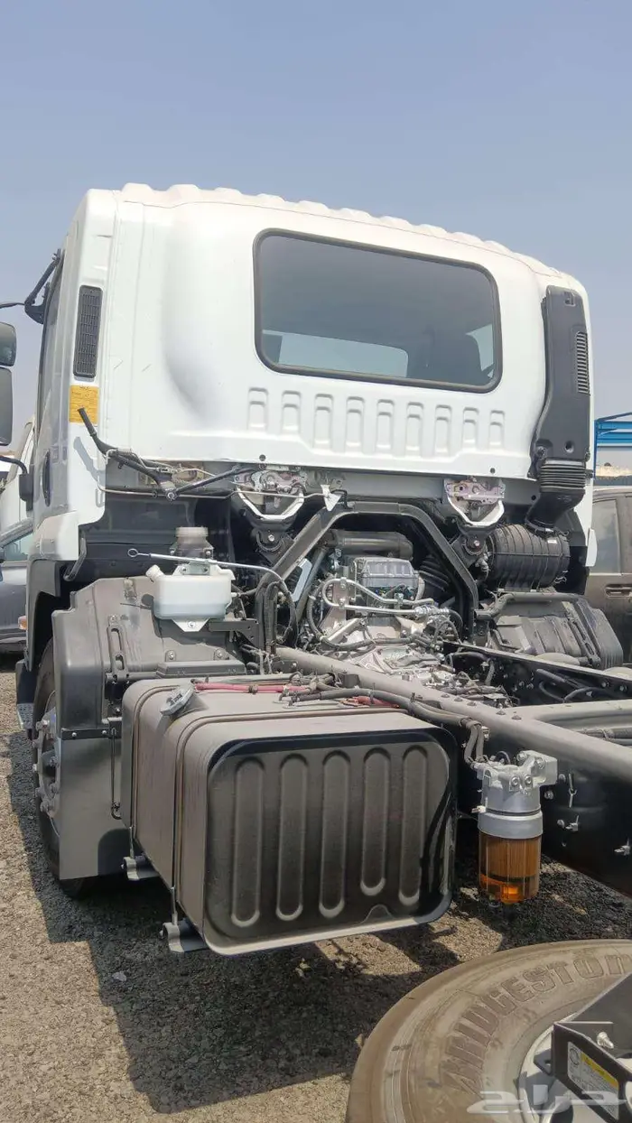 ايسوزو شاحنة 13 طن شاص قصير موديل 2025 2