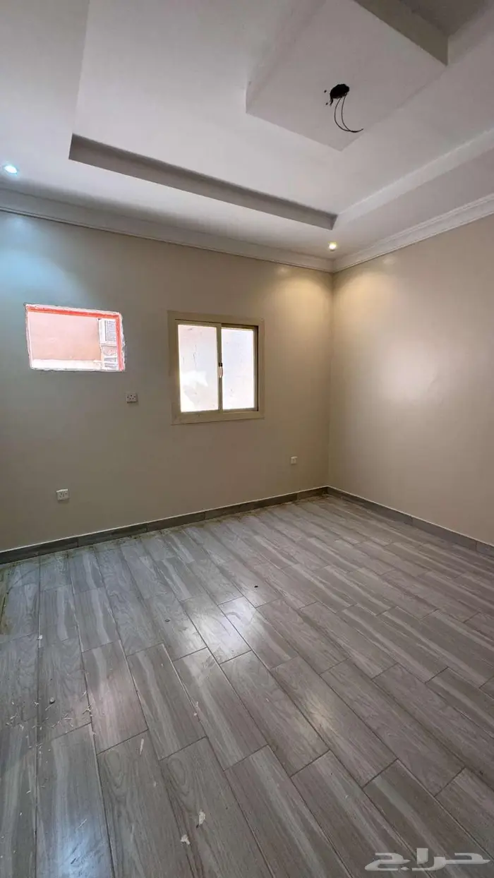 شقة خمس غرف وصالة جلوس للايجار السنوي المروة 6