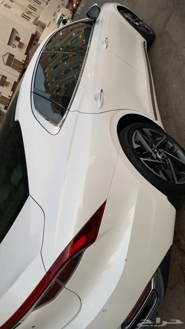 هونداي ازيرا 4