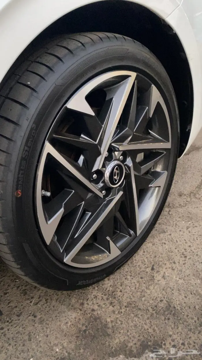 هونداي ازيرا 45