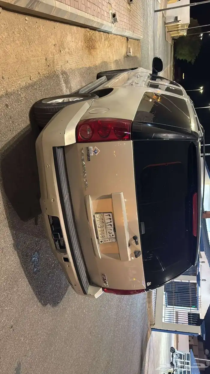 جمس يوكن طويل XL ذهبي سعودي نظيف 3