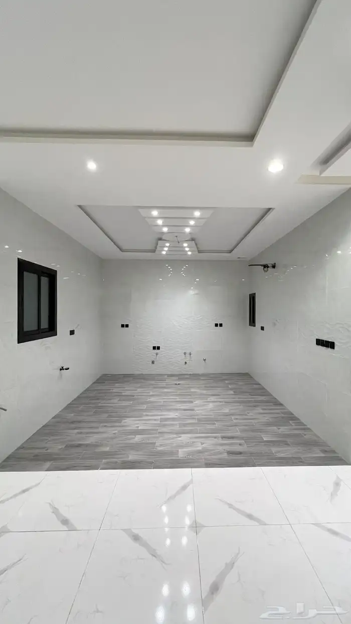 شقق فاخره وعصريه بمساحات جدا  رائعه تملكها الان 3