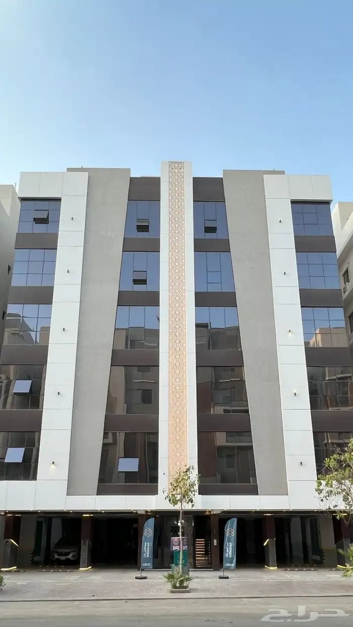 شقق فاخره وعصريه بمساحات جدا  رائعه تملكها الان 0