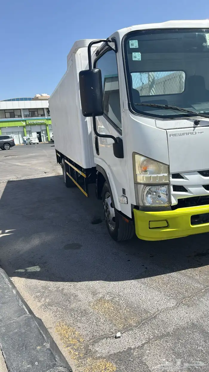 ايسوزو 2021 بحالة ممتاز 1