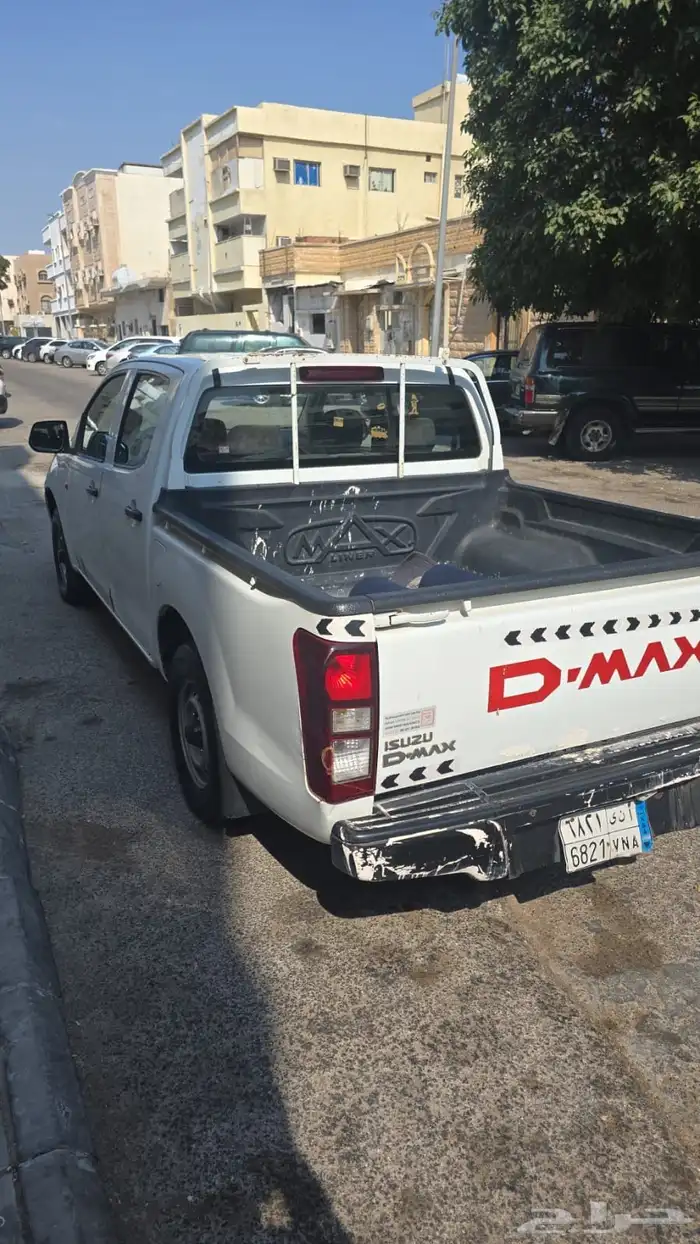 ايسوزو ديماكس 2014 ماشي 490 الف 7