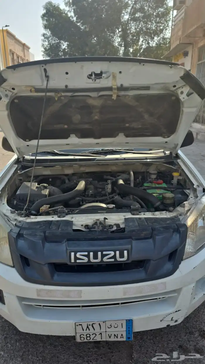 ايسوزو ديماكس 2014 ماشي 490 الف 1