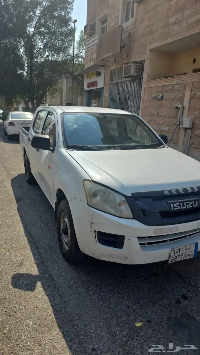 ايسوزو ديماكس 2014 ماشي 490 الف 9