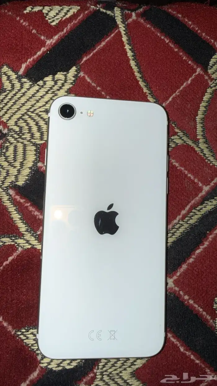 آيفون SE 4