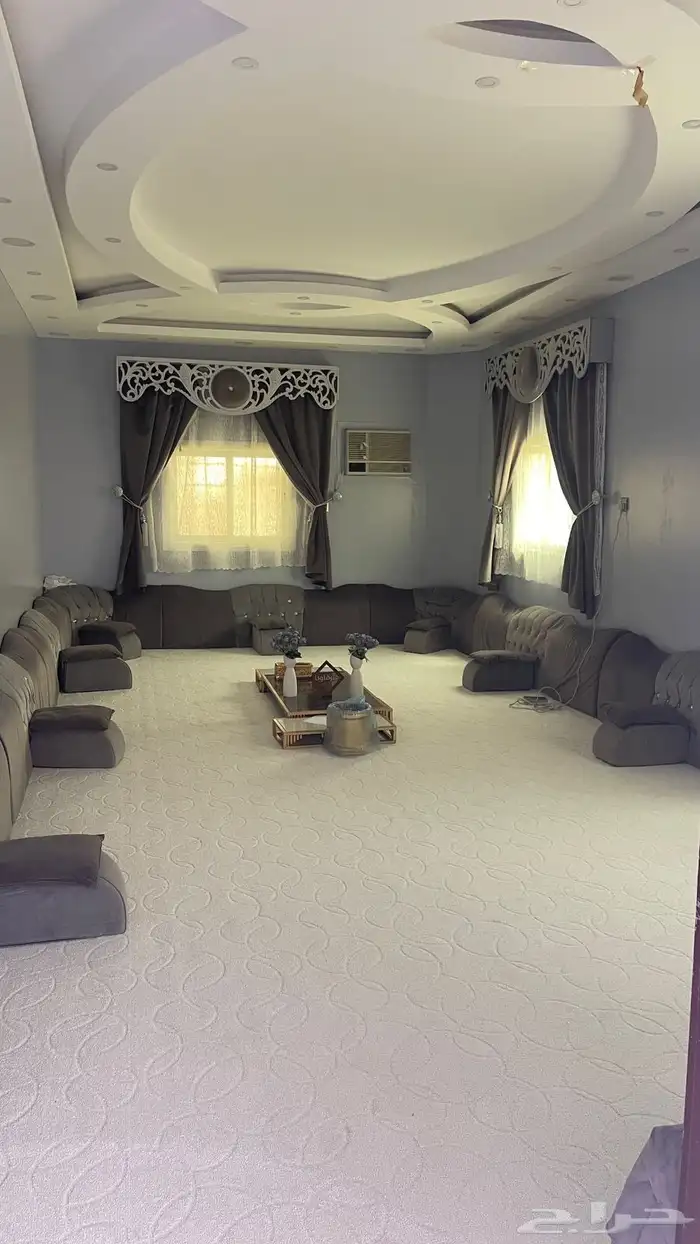 كنب ارضي للبيع 1