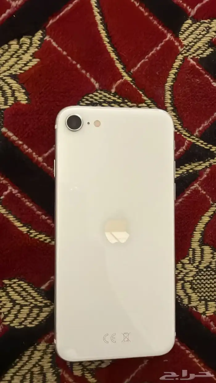 آيفون SE 5