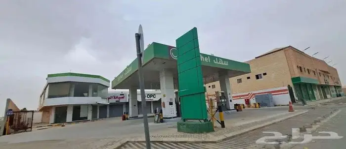 للايجار بالكامل محطة وقود على طريق الملك عبدالله 0