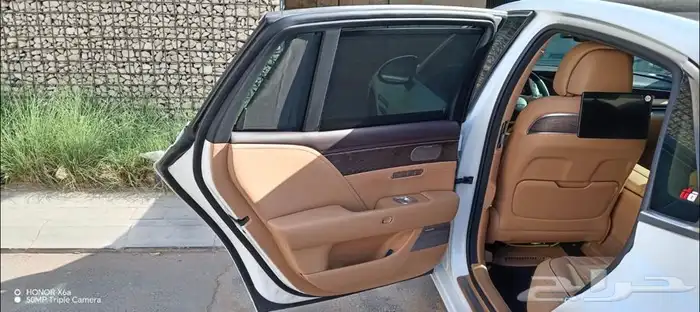 جينسس G90 رويال 2023 9