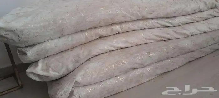 أغراض لتبرع عدد 5 سوفه كبيره بيج نظيف 0